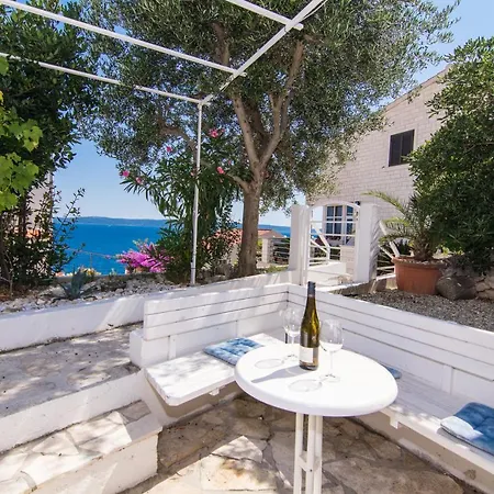 Lumini Διαμέρισμα Τρογκίρ